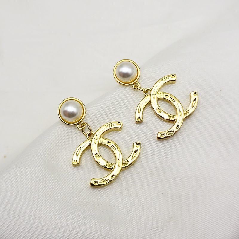 Chanel earrings 112844