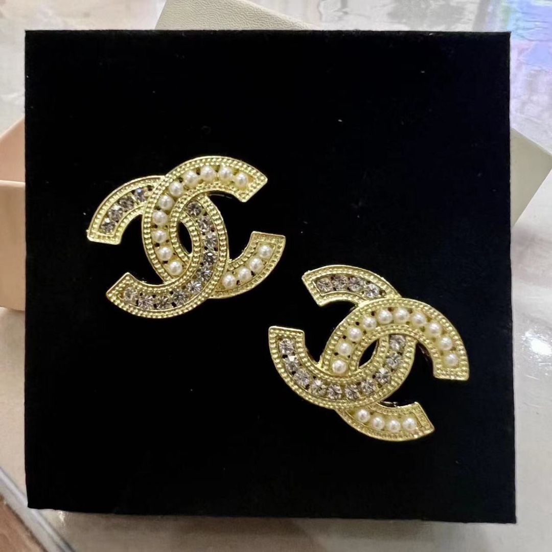 Chanel earrings cc 112835
