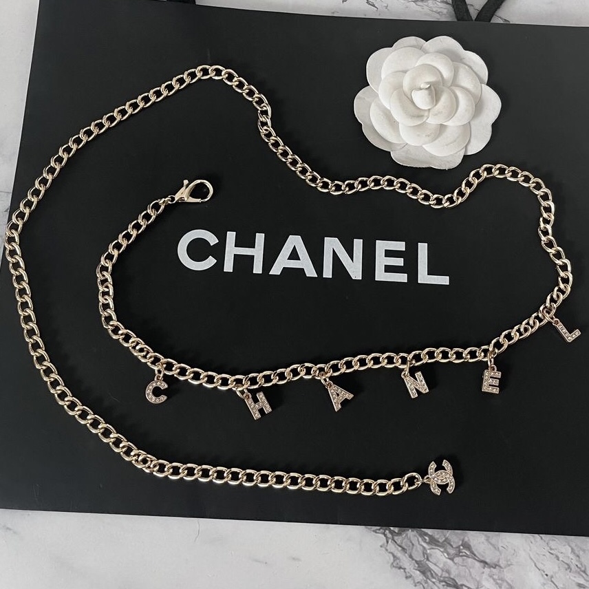 Chanel waistchain 112924