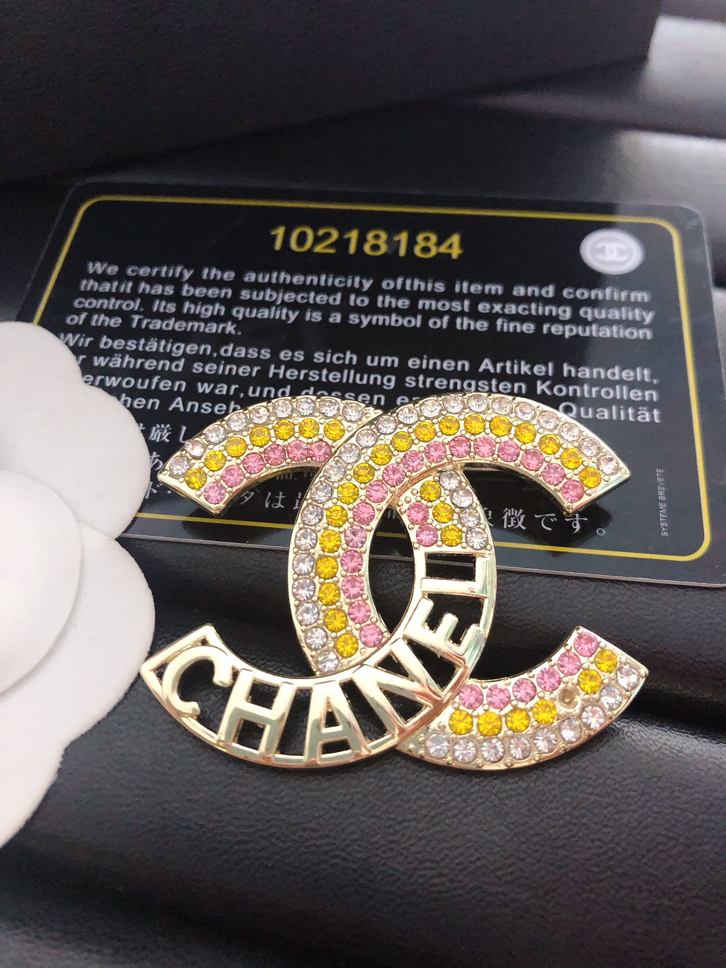 Chanel brooch 112963