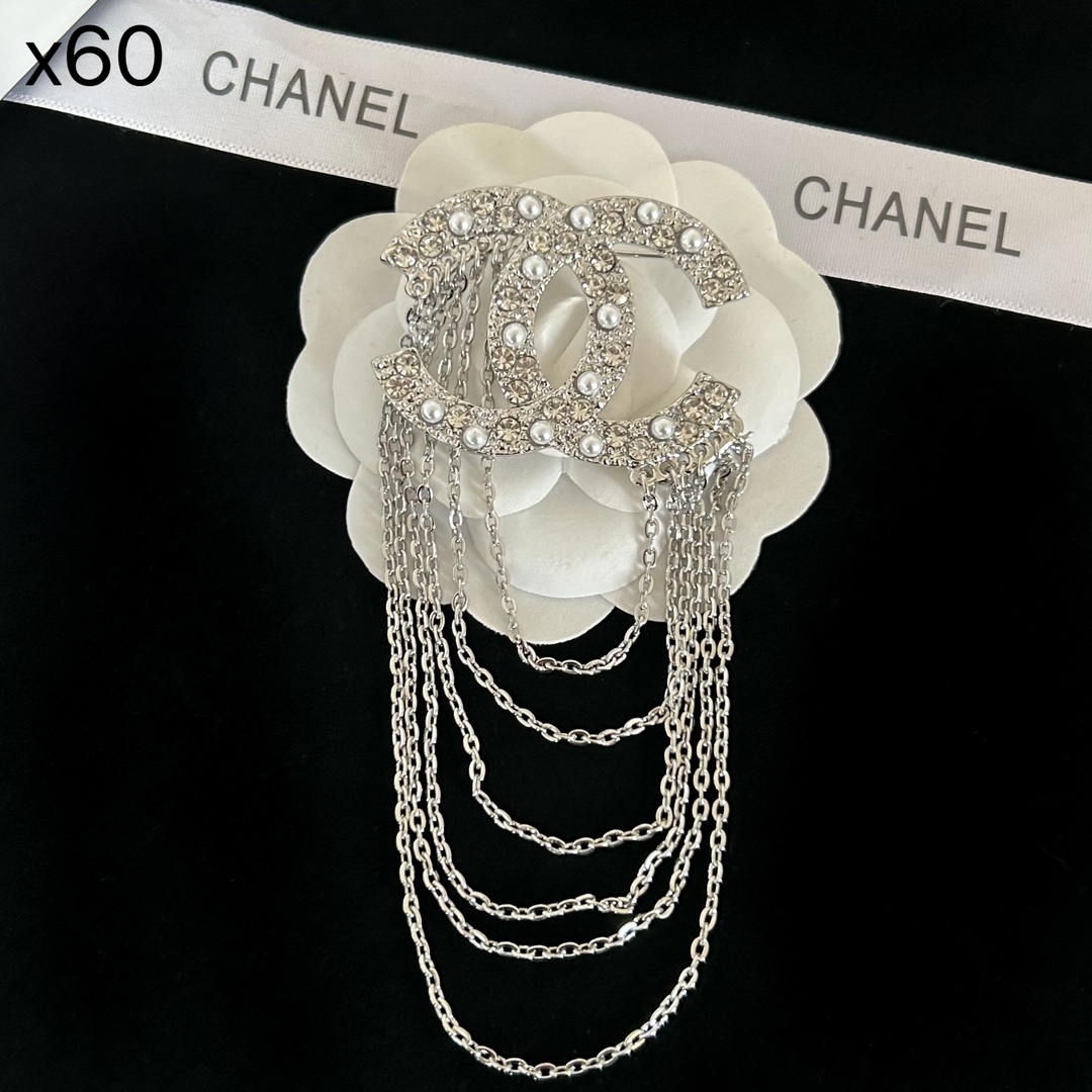 X60 Chanel brooch