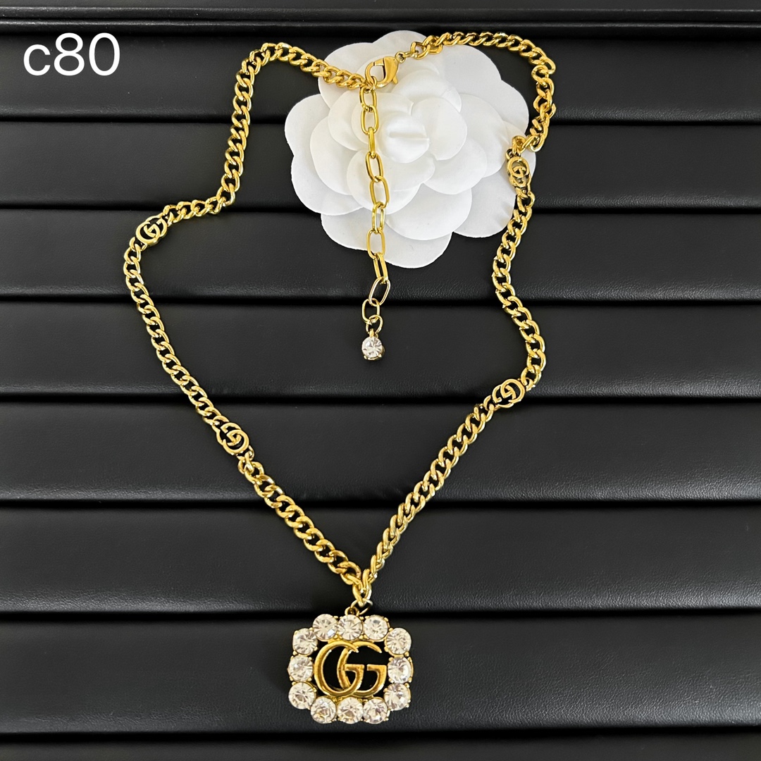 c80 Gucci necklace