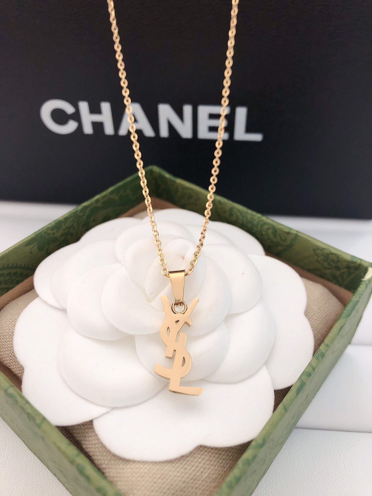 ysl necklace 113077