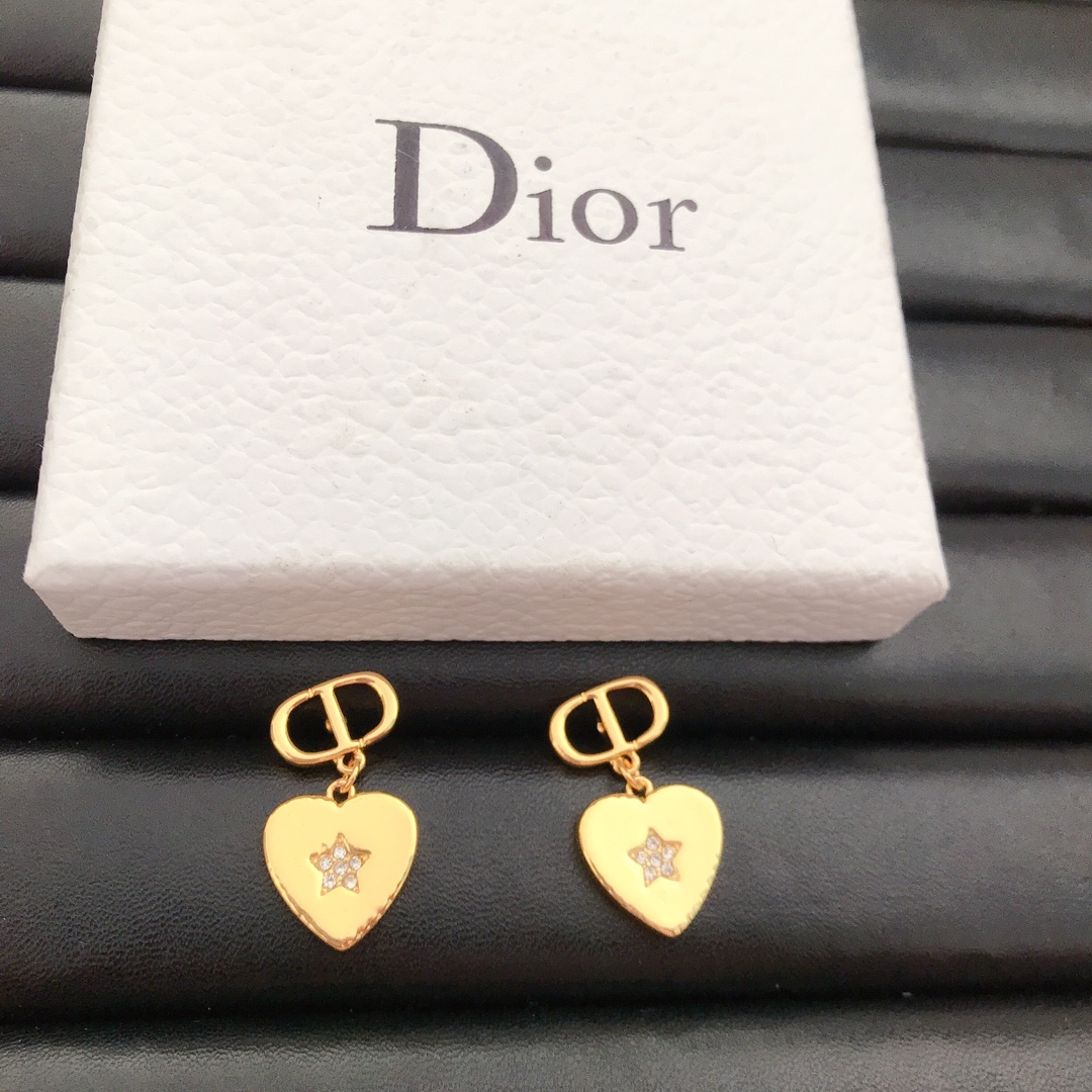 Dior CD Heart earrings 113068