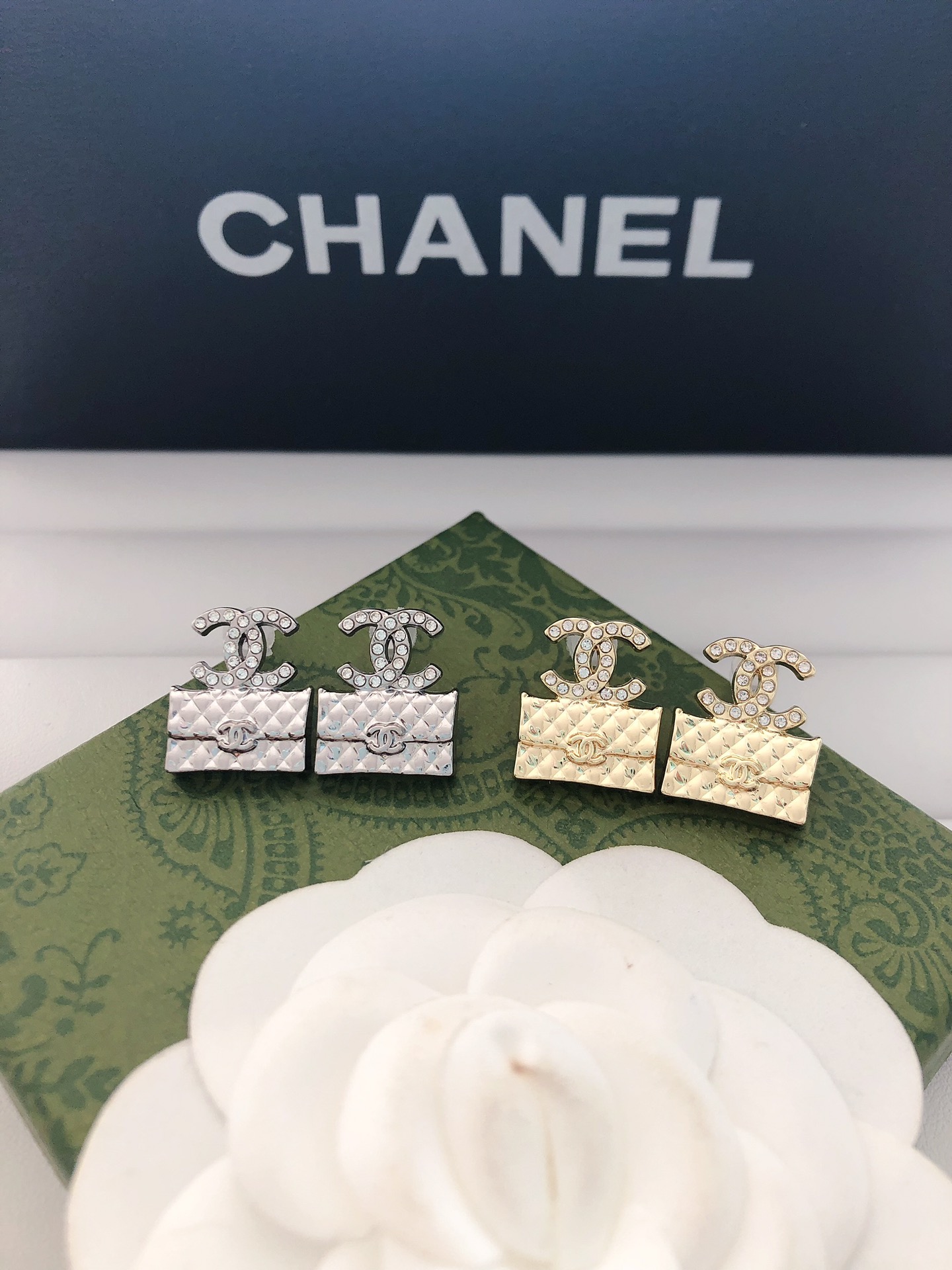Chanel bag earrings 113155