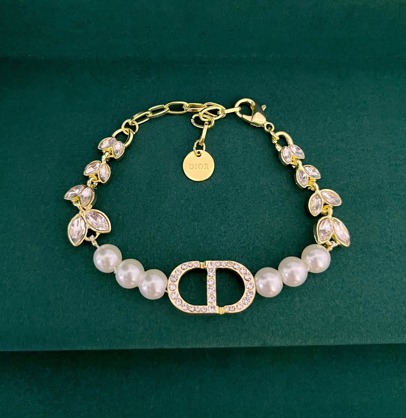 x1 Dior bracelet