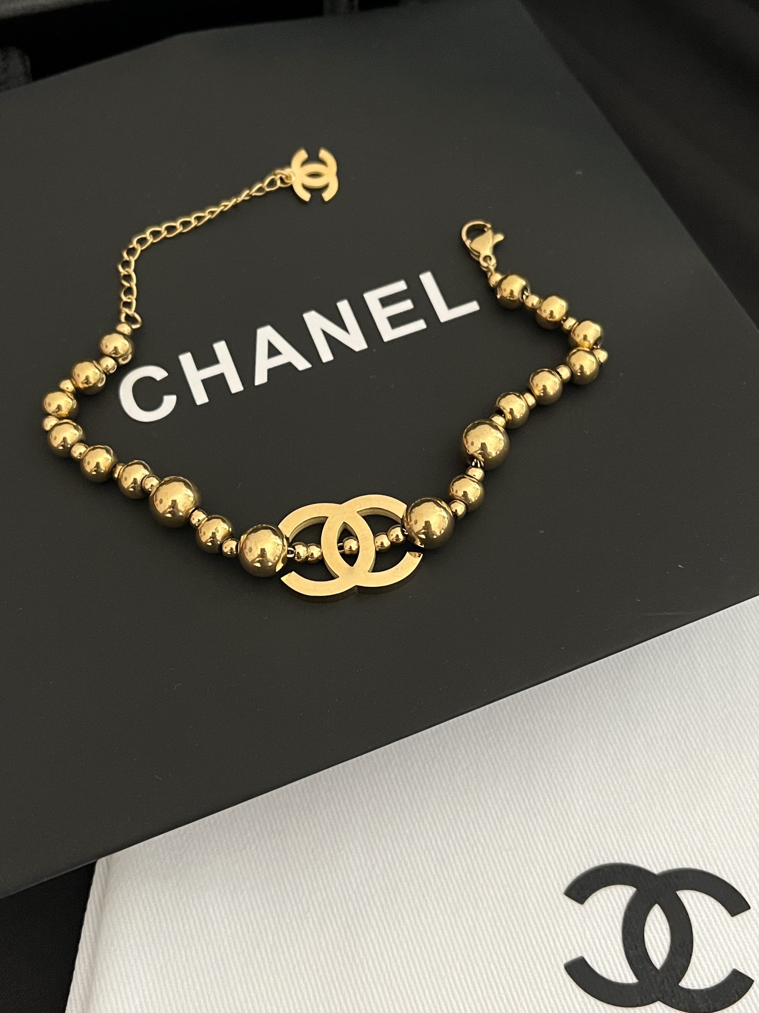 L135 Chanel bracelet