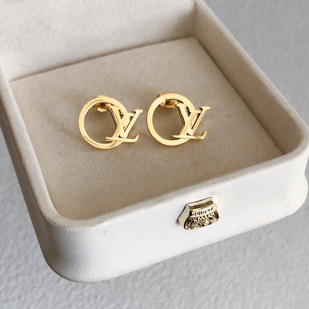 LV golden earrings 113334