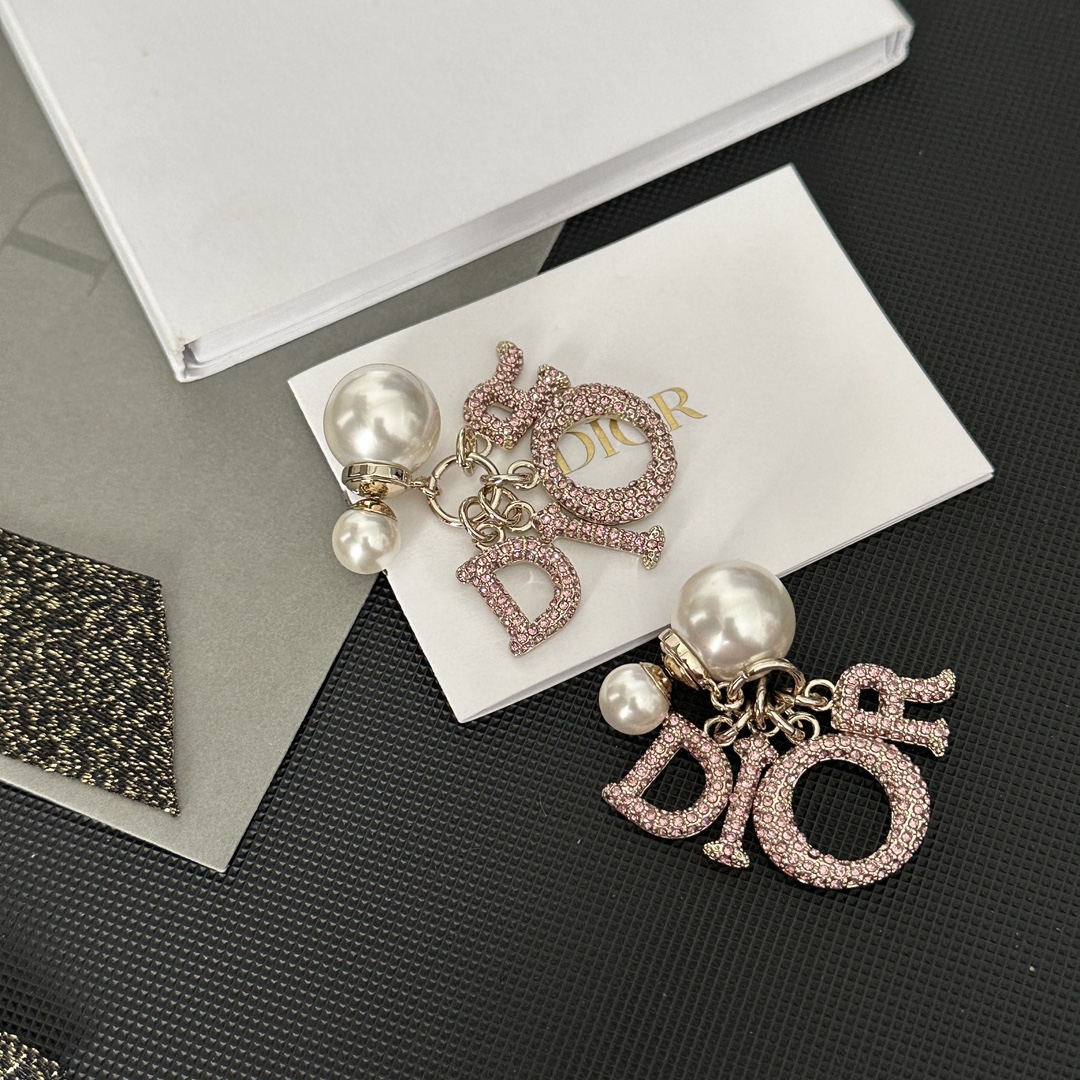 A1286 Dior pink crystal earrings
