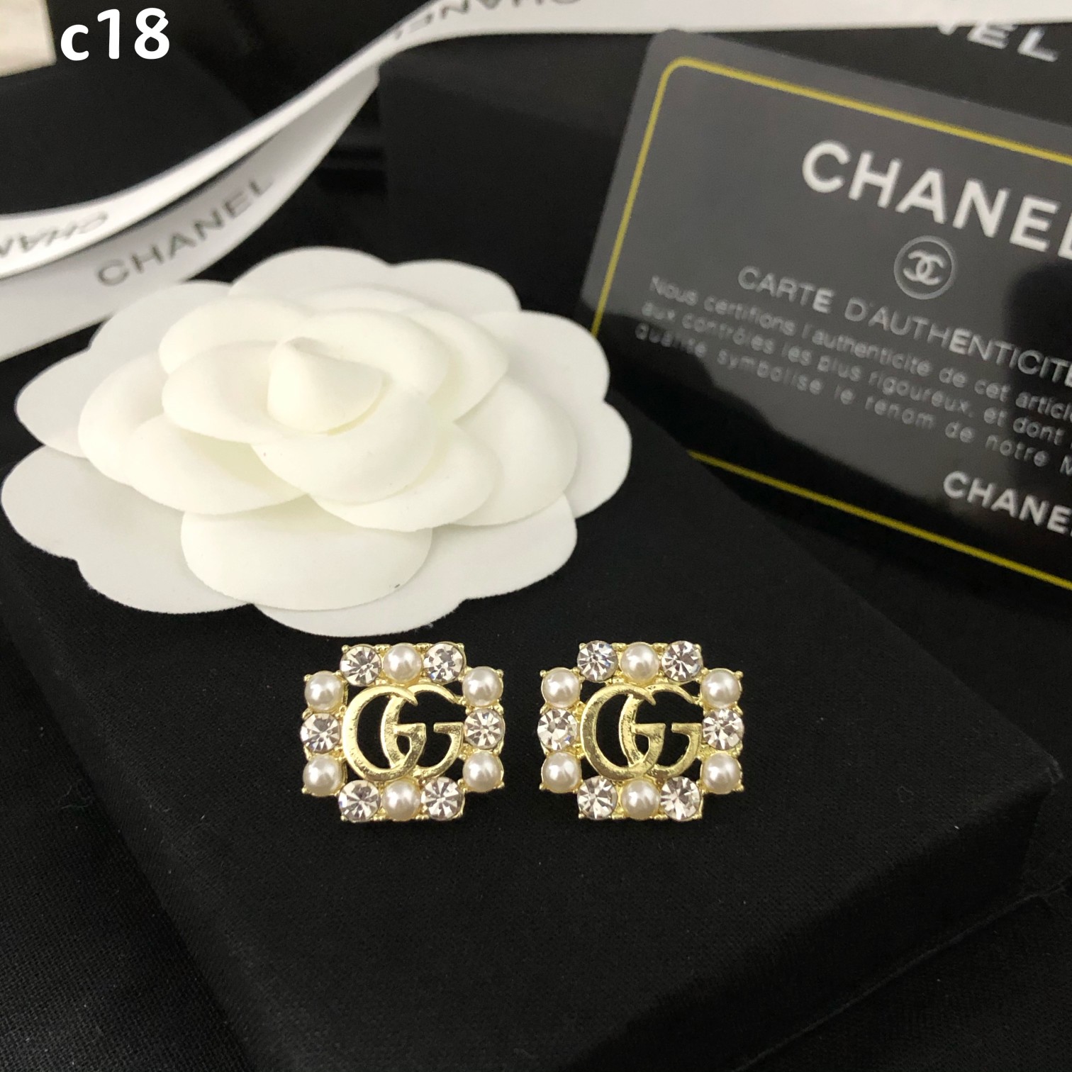 c18 Gucci GG earrings