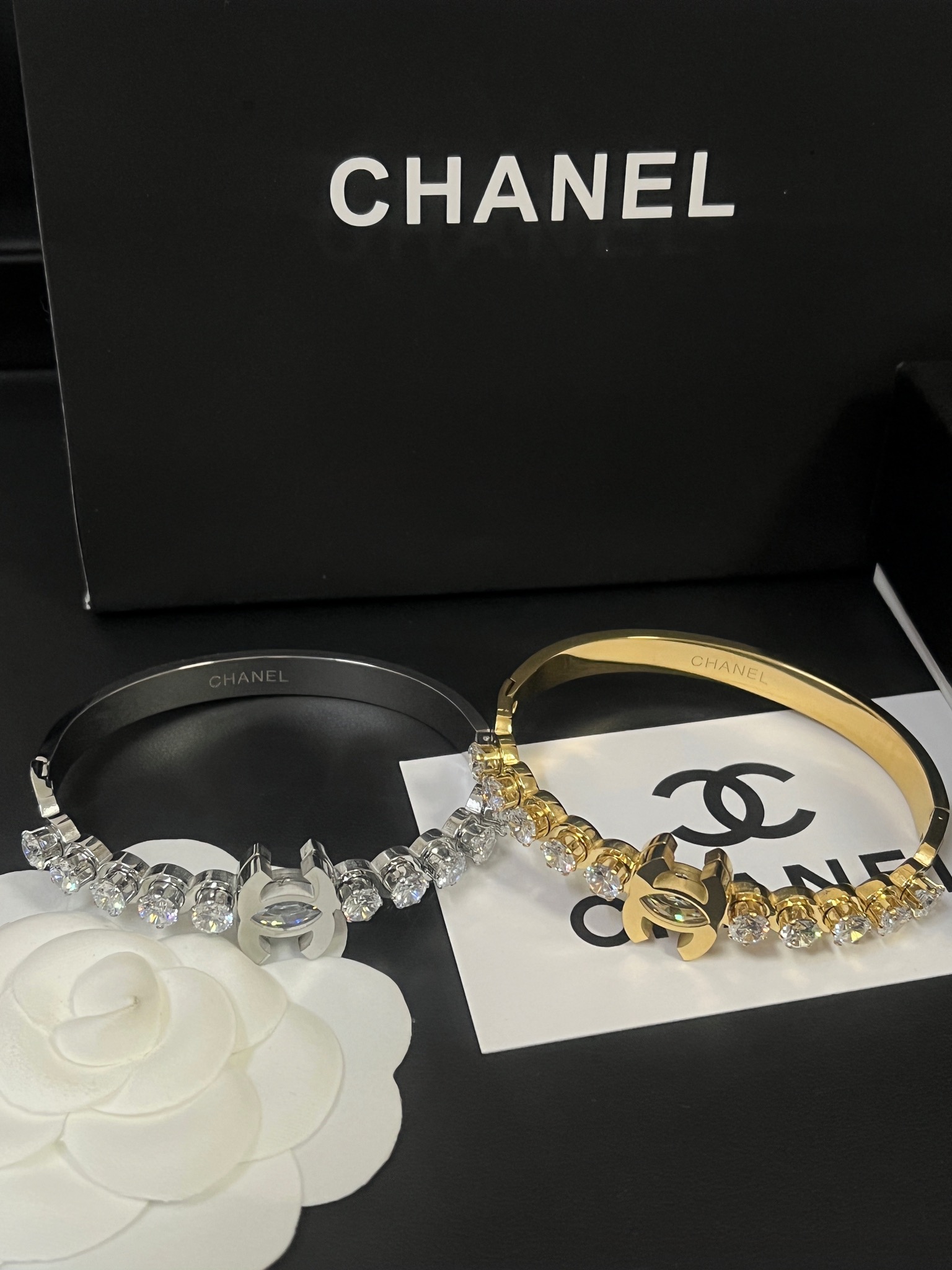 S368  Chanel bracelet