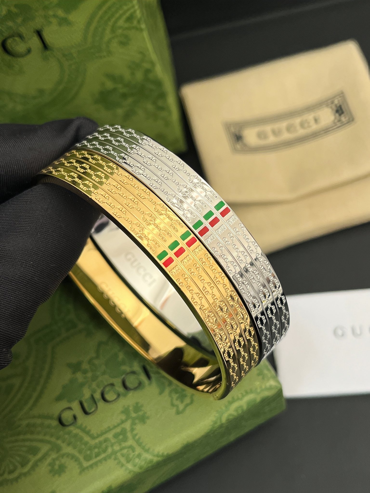 S371 Gucci bracelet