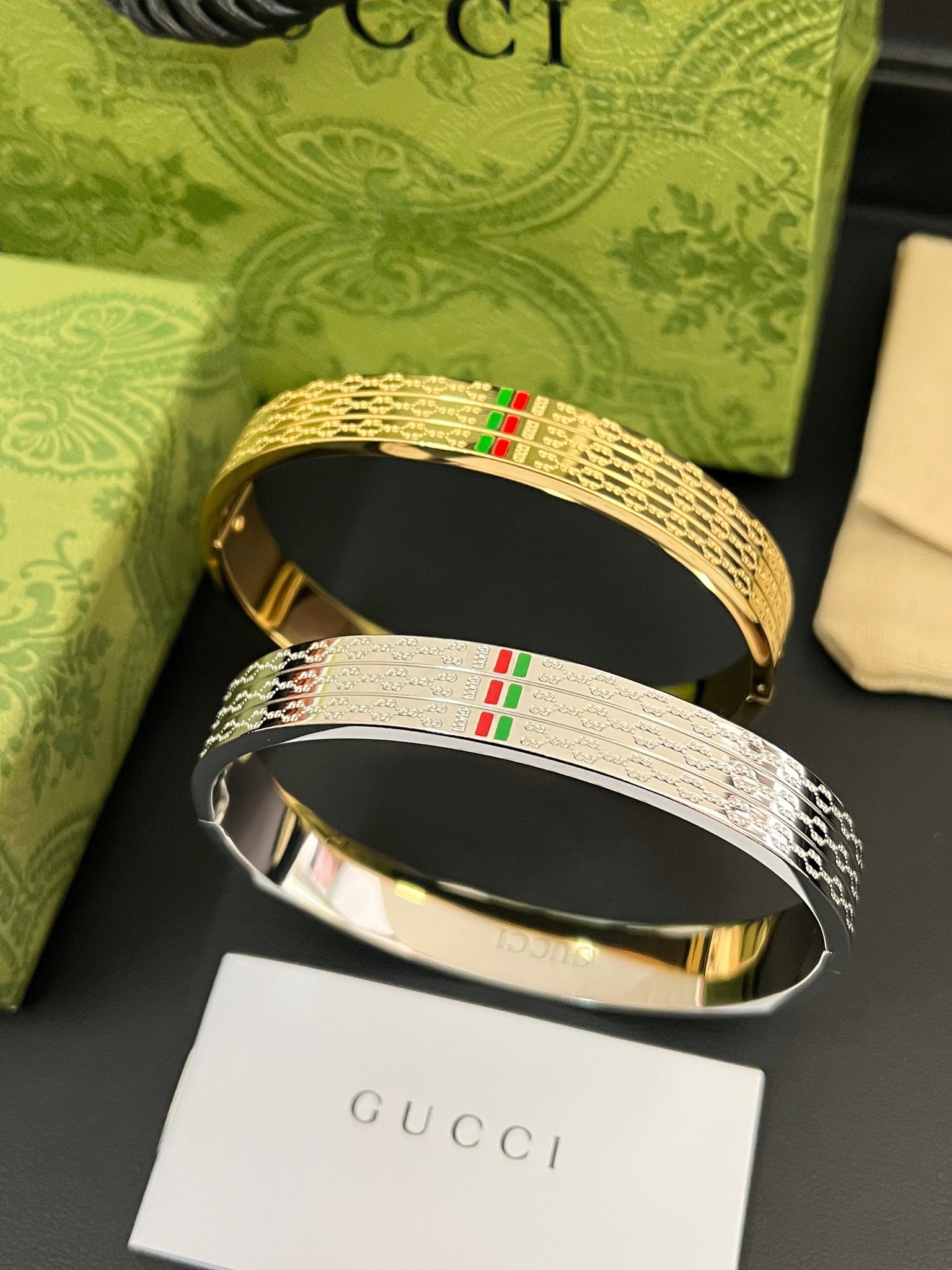 S371 Gucci bracelet