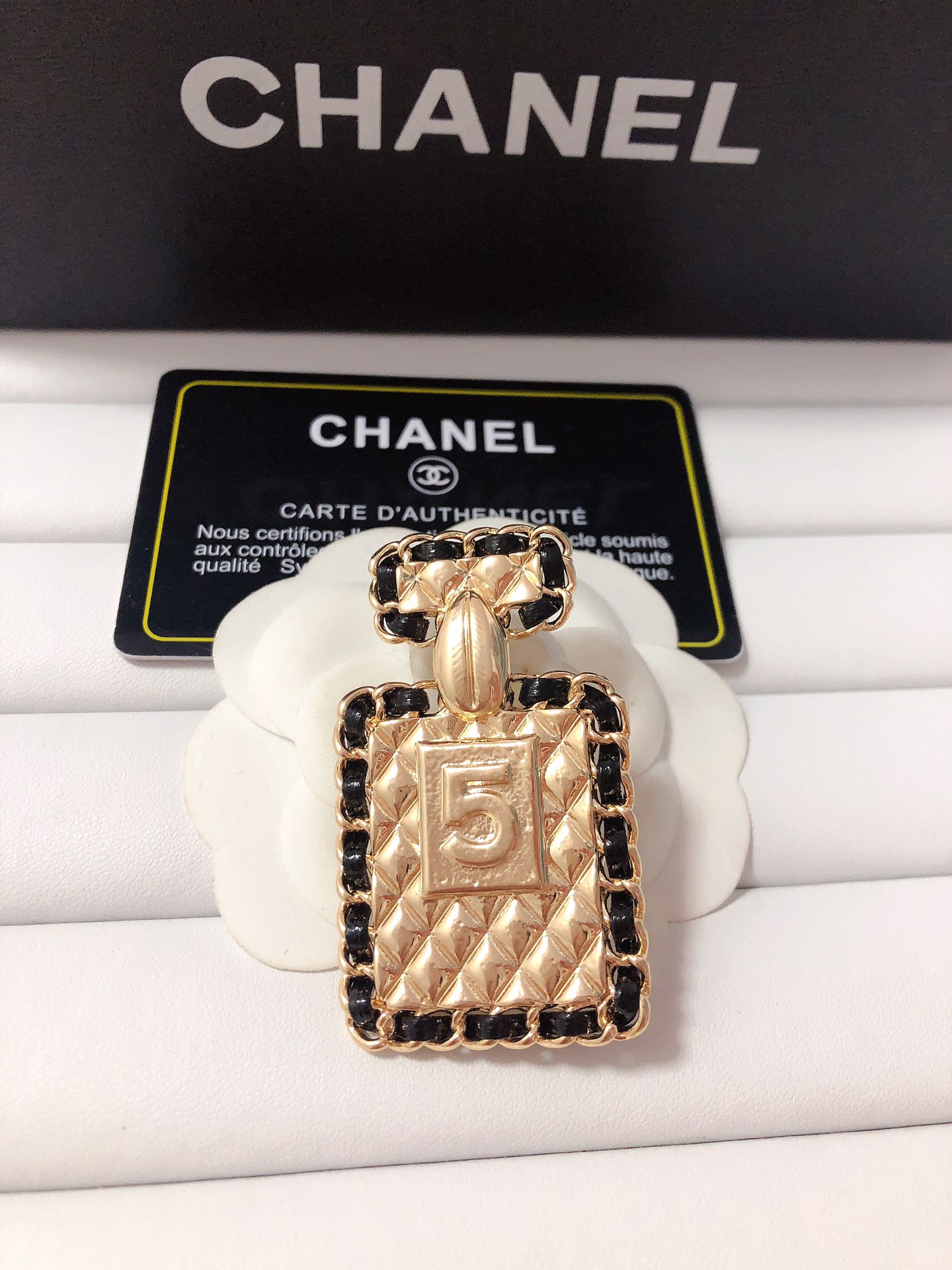 Chanel perfume bottle brooch 113501