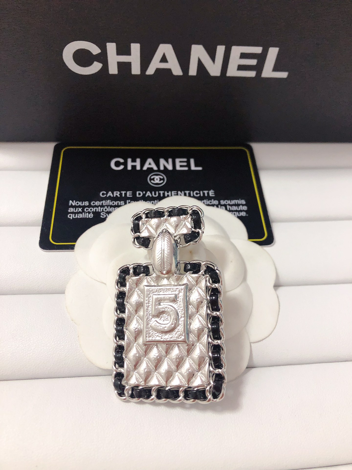 Chanel perfume bottle brooch 113501