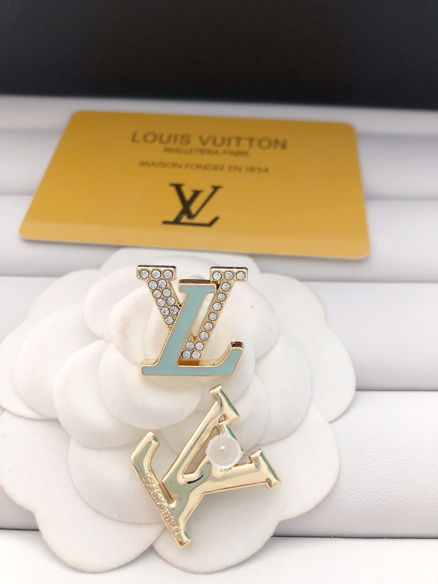 LV Louis vuitton earrings 113499