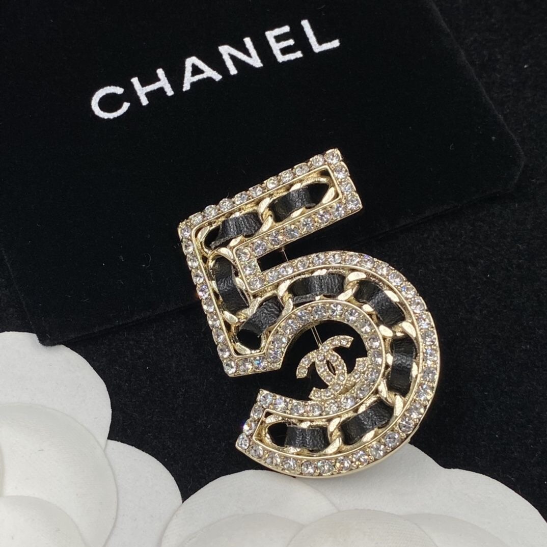 Chanel NO5 brooch 113495