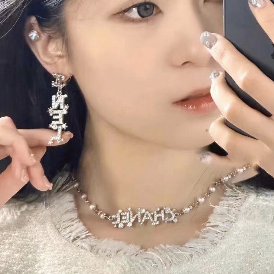 Chanel earrings 113483