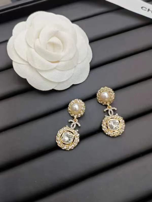 Chanel earrings 113469