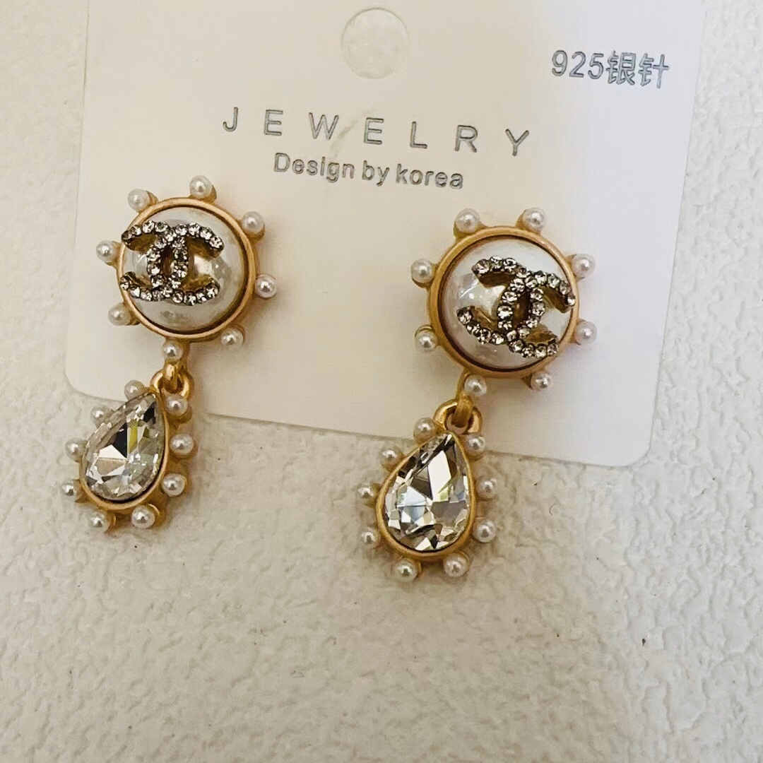 Chanel earrings 113463