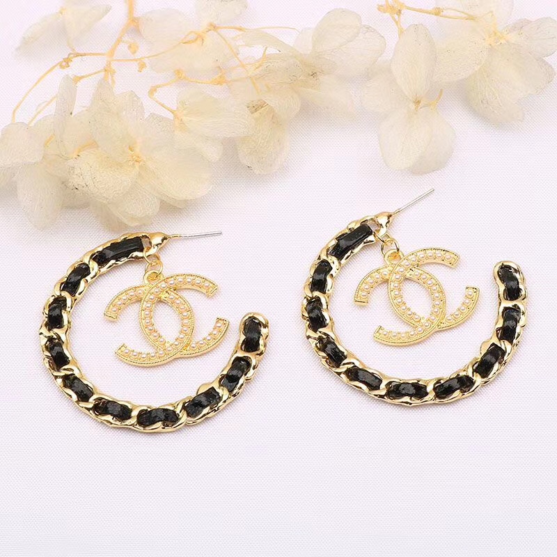 Chanel leather hoop cc earrings 113462