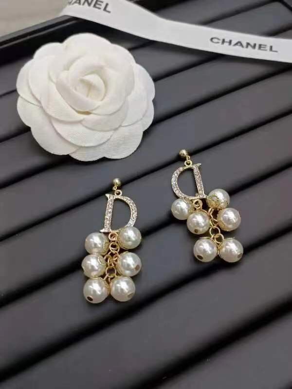 Dior pearls earrings 113460