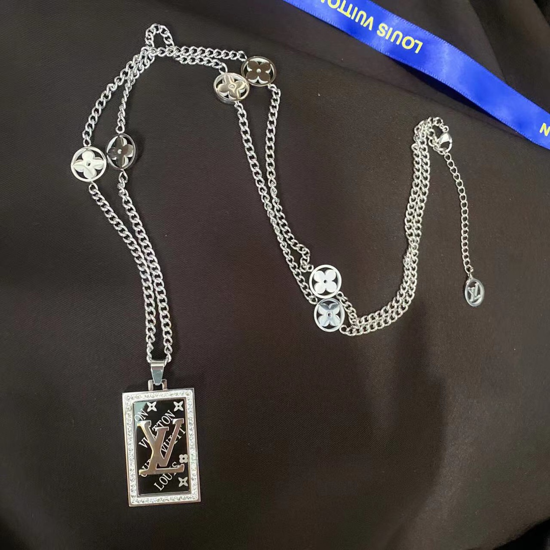 LV Louis vuitton long necklace 113515