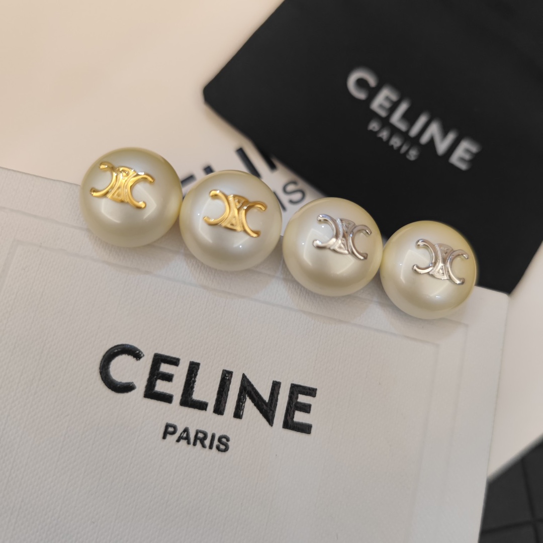 A1711/A1712 Celine earrings