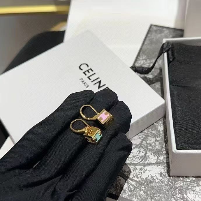 A1127 CELINE earrings