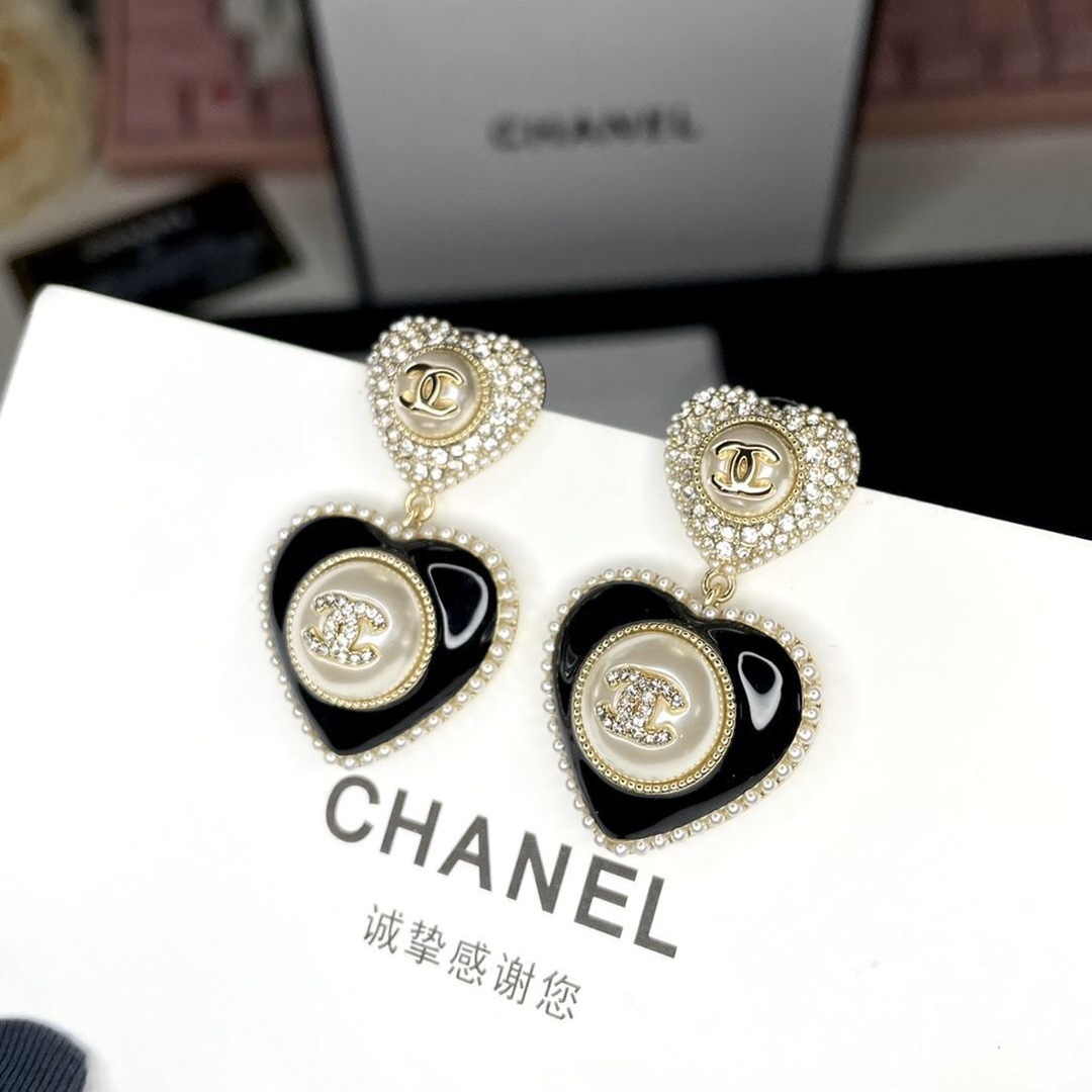 Chanel earrings 113577