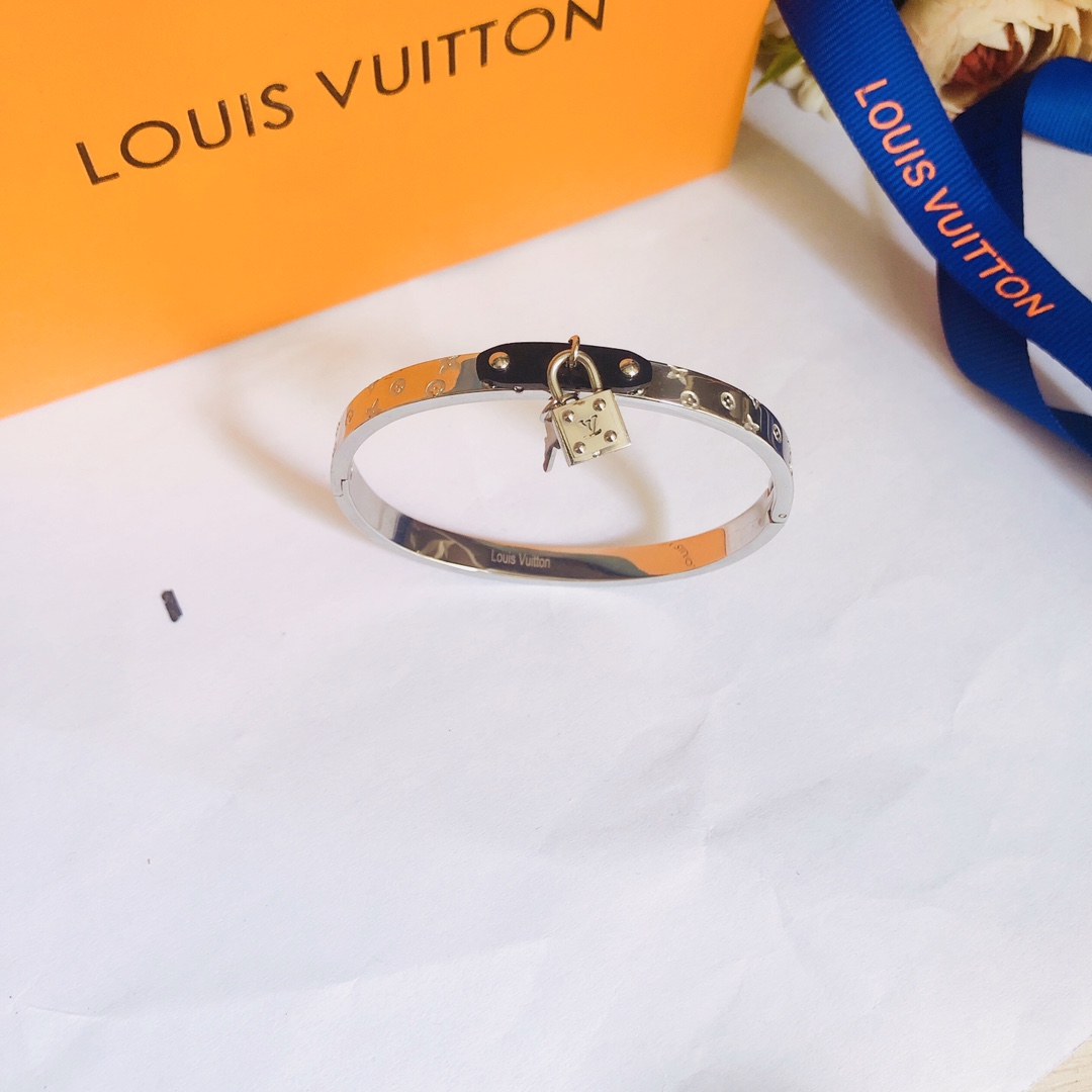 LV Louis vuitton bracelet 113561