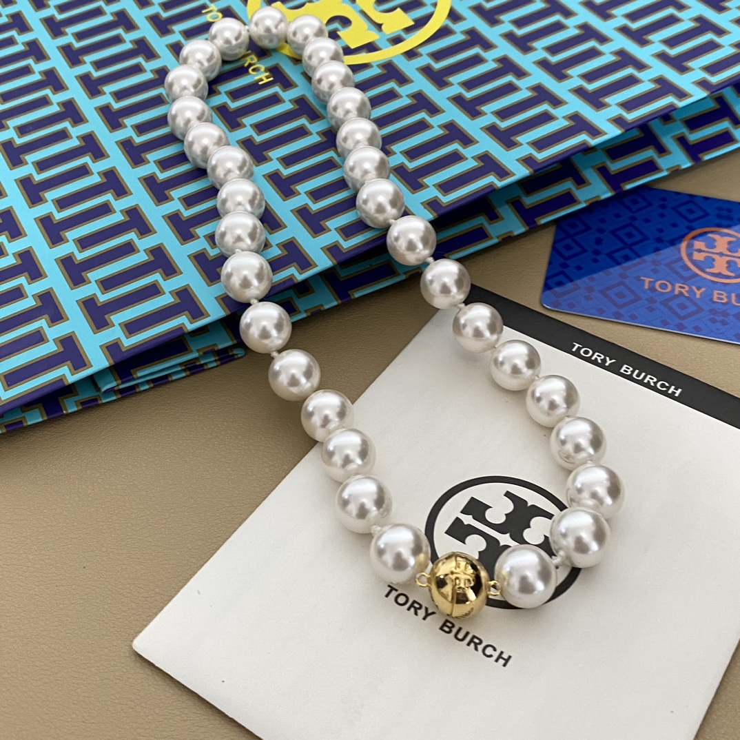 B724  TB-Tory Burch pearls choker necklace