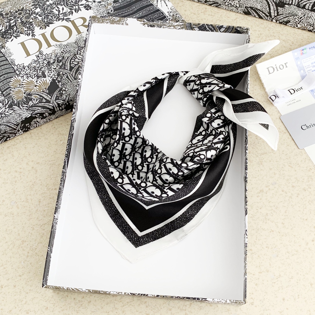 Dior silk scarf 70cm 113750