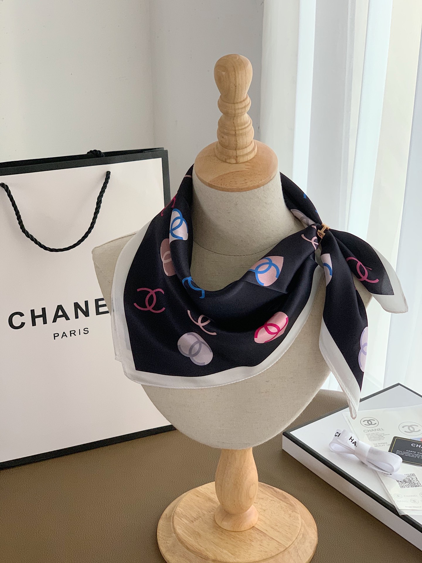 Chanel Silk scarf 70cm 113742