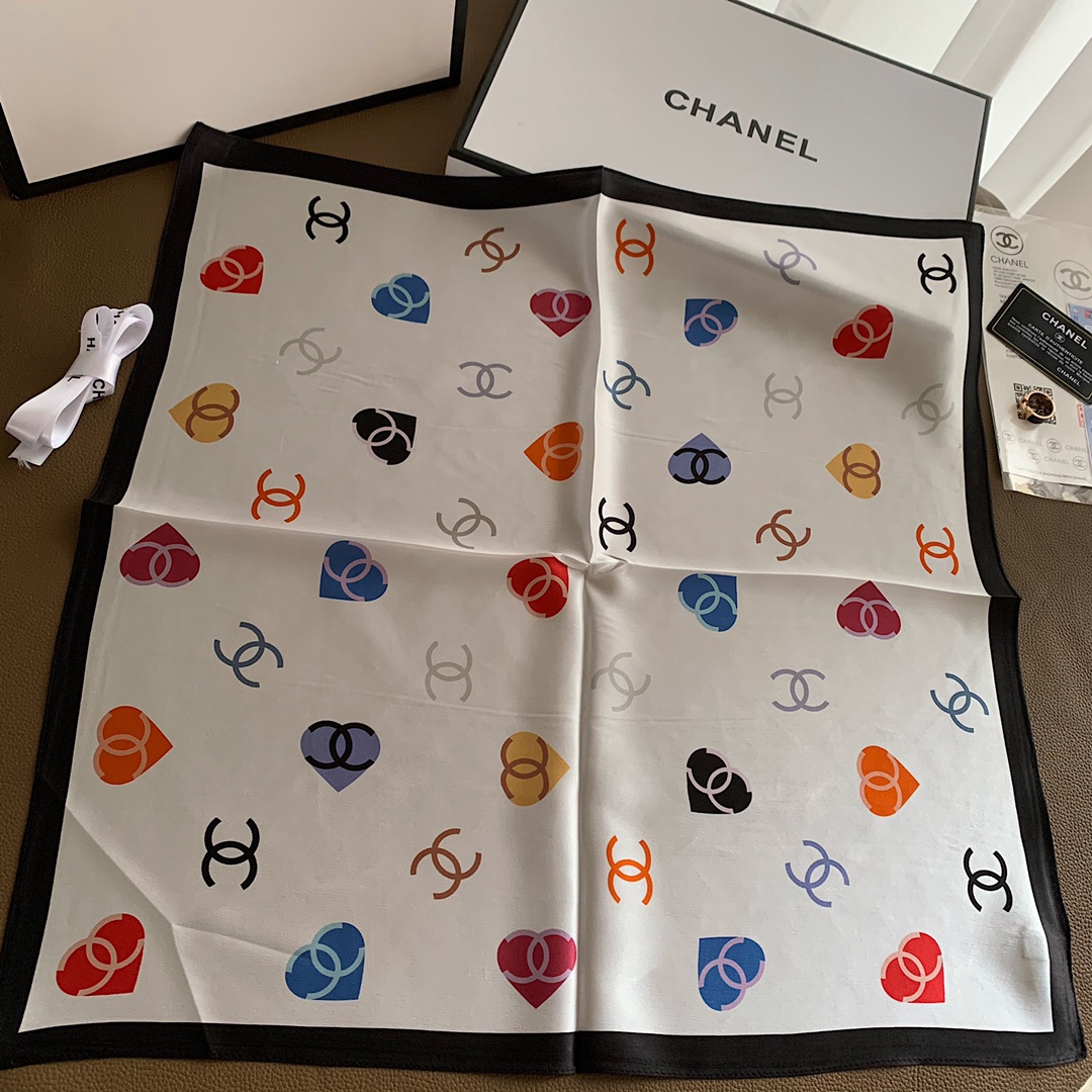 Chanel Silk scarf 70cm 113739