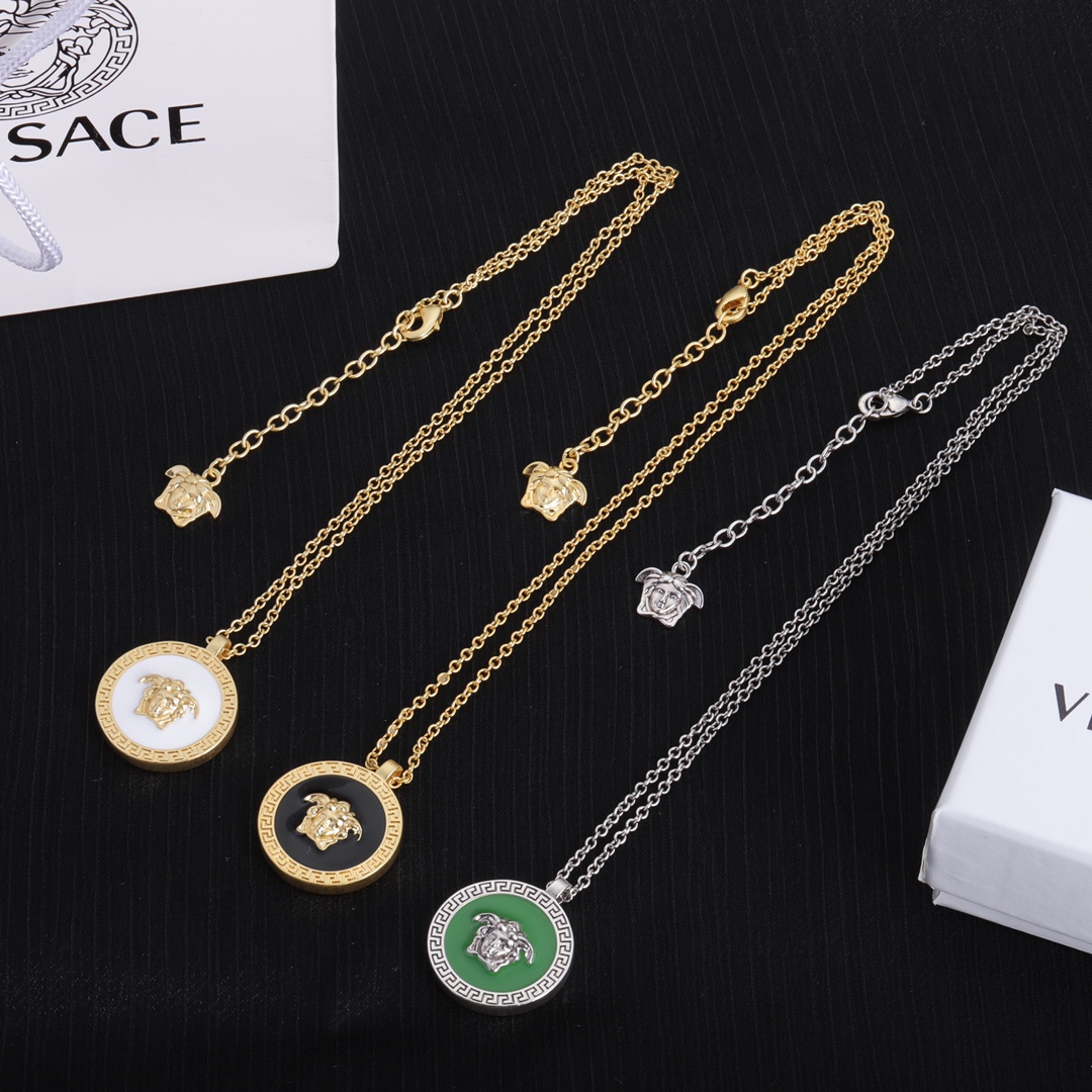 Versace necklace 113767