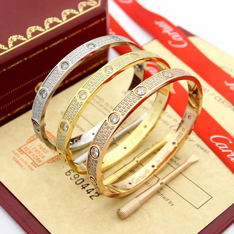 Cartier unfading love Bracelet full diamond