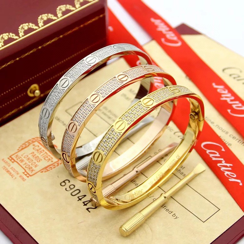 Diamond Cartier unfading love Bracelet