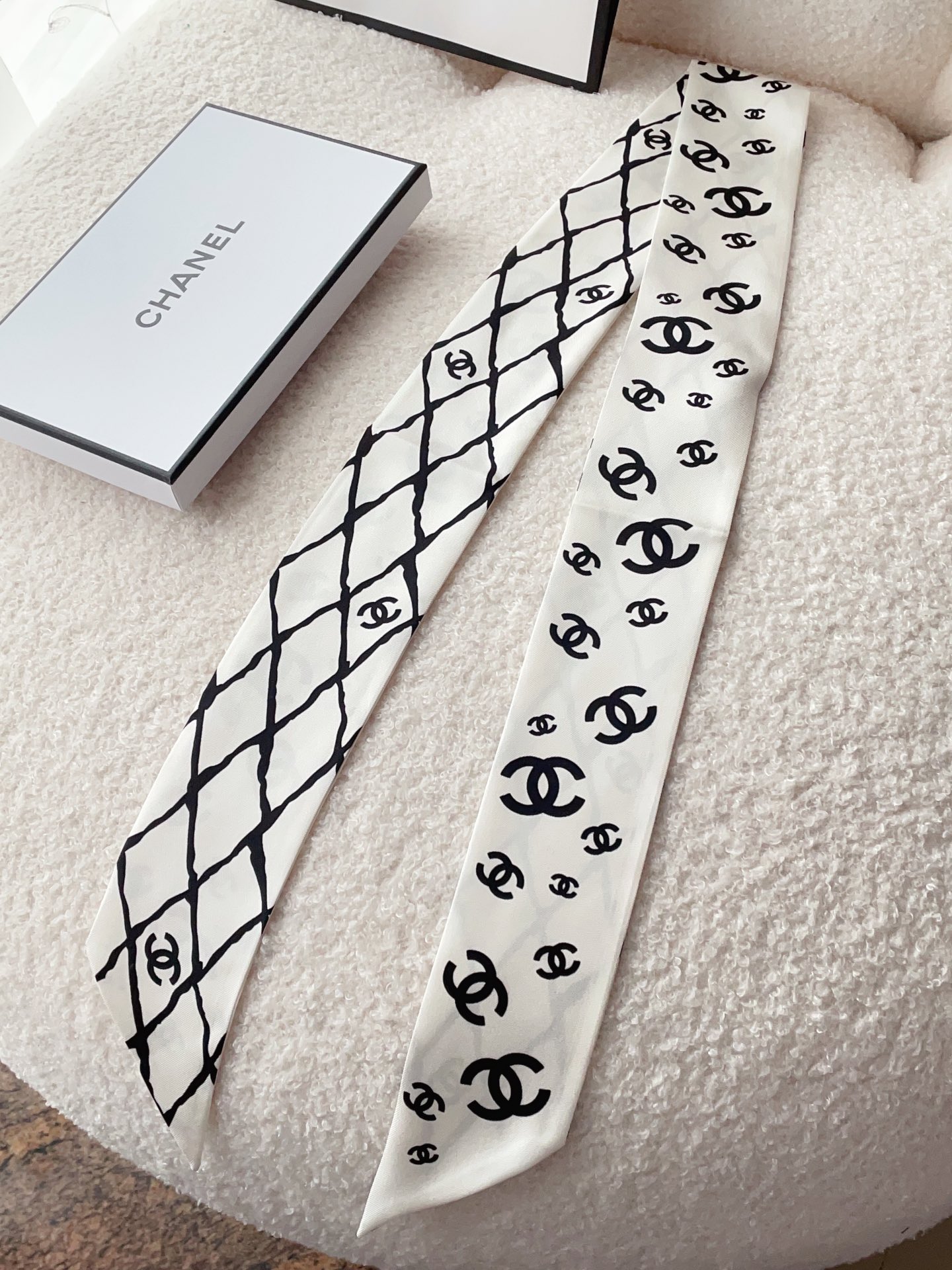 Chanel Silk ribbon/head band/Scarf
