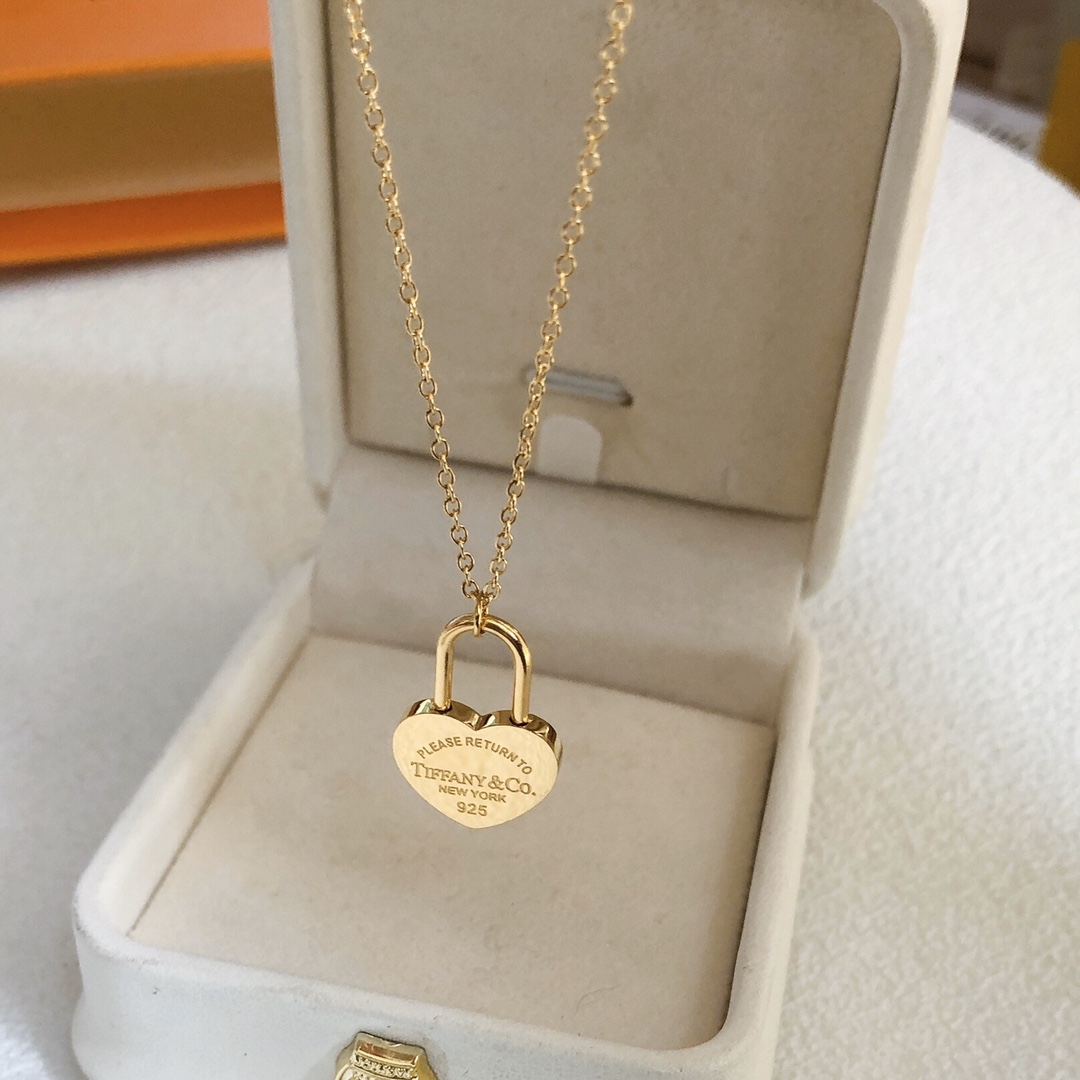 Tiffany gold heart lock necklace 113907
