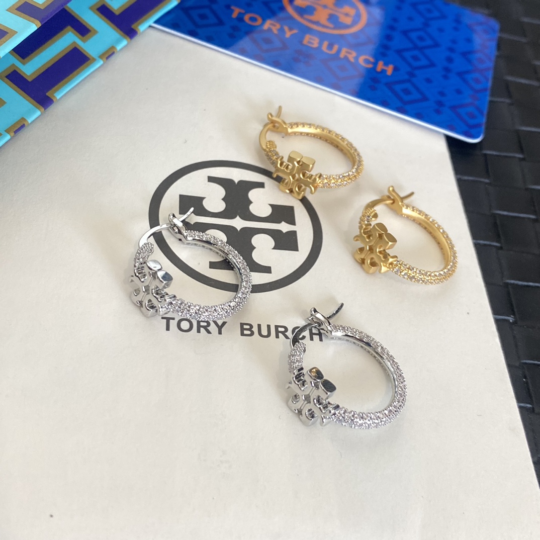 A1301/A1302 Tory Burch hoop earrings