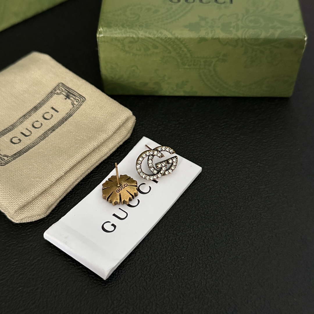A1019 Gucci earrings