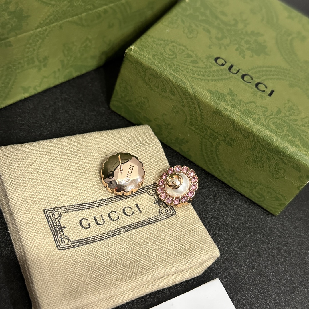 A205 Gucci GG Pink crystal earrings