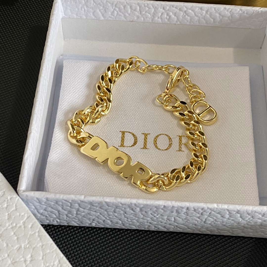 B632 Dior bracelet
