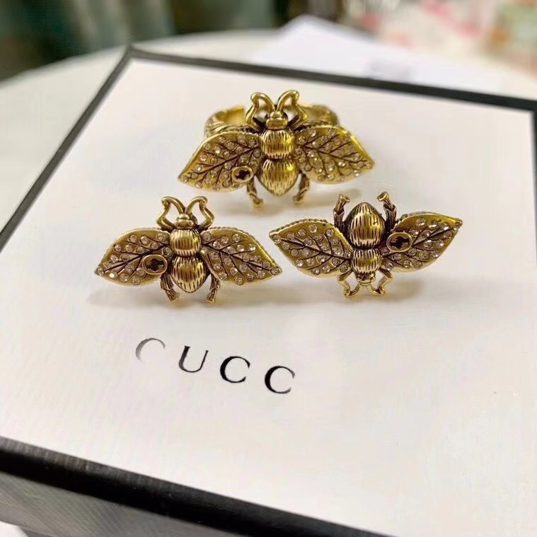 Special offer! Gucci Bee earrings