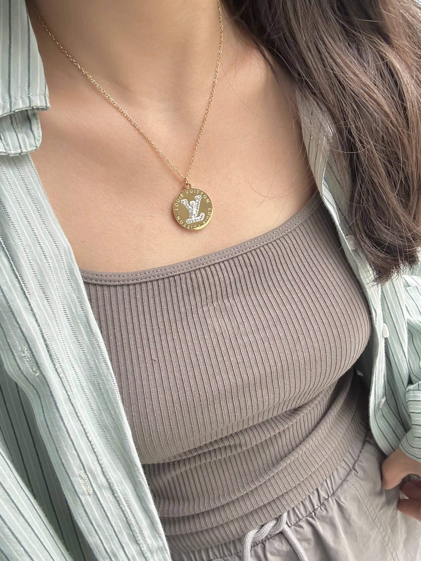 X597 LV Louis vuitton necklace