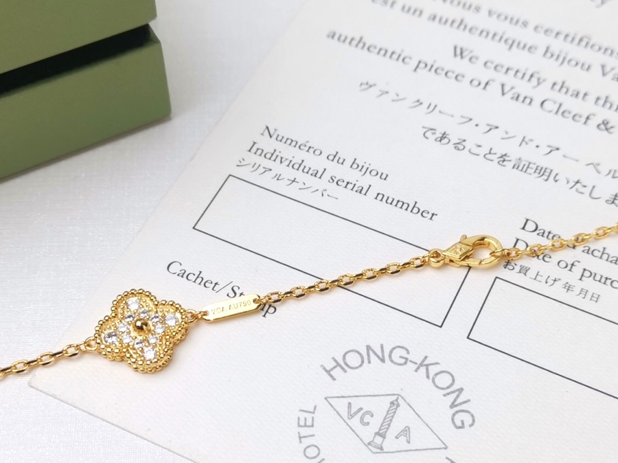VCA Van cleef 10 diamond flowers necklace