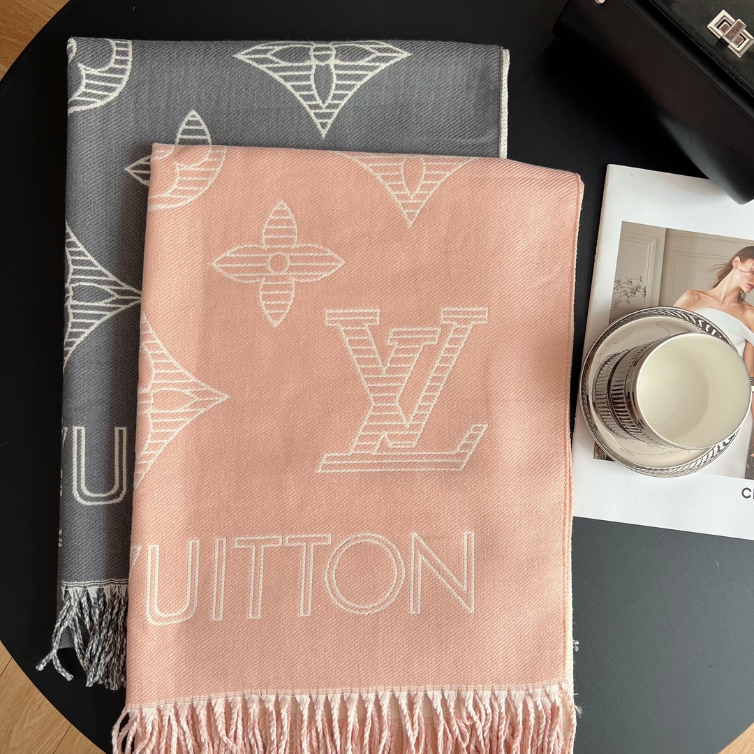 LV Long wool scarf