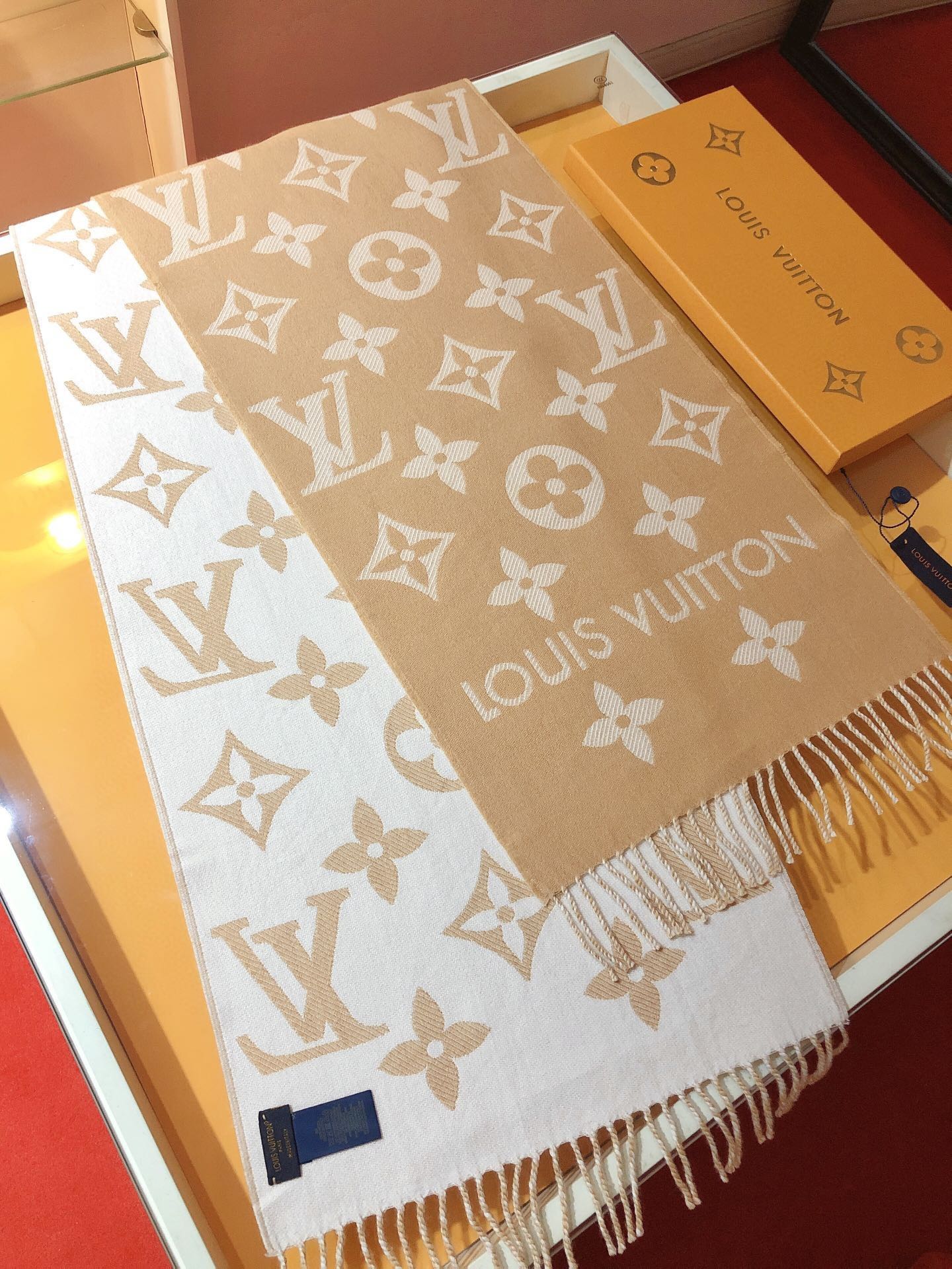 LV ESSENTIAL Monogram wool scarf M77853