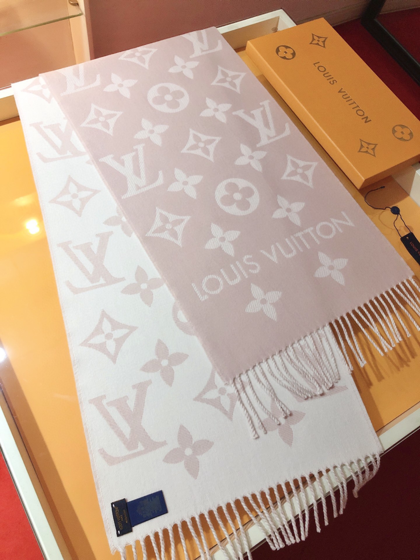 LV ESSENTIAL Monogram wool scarf M77853